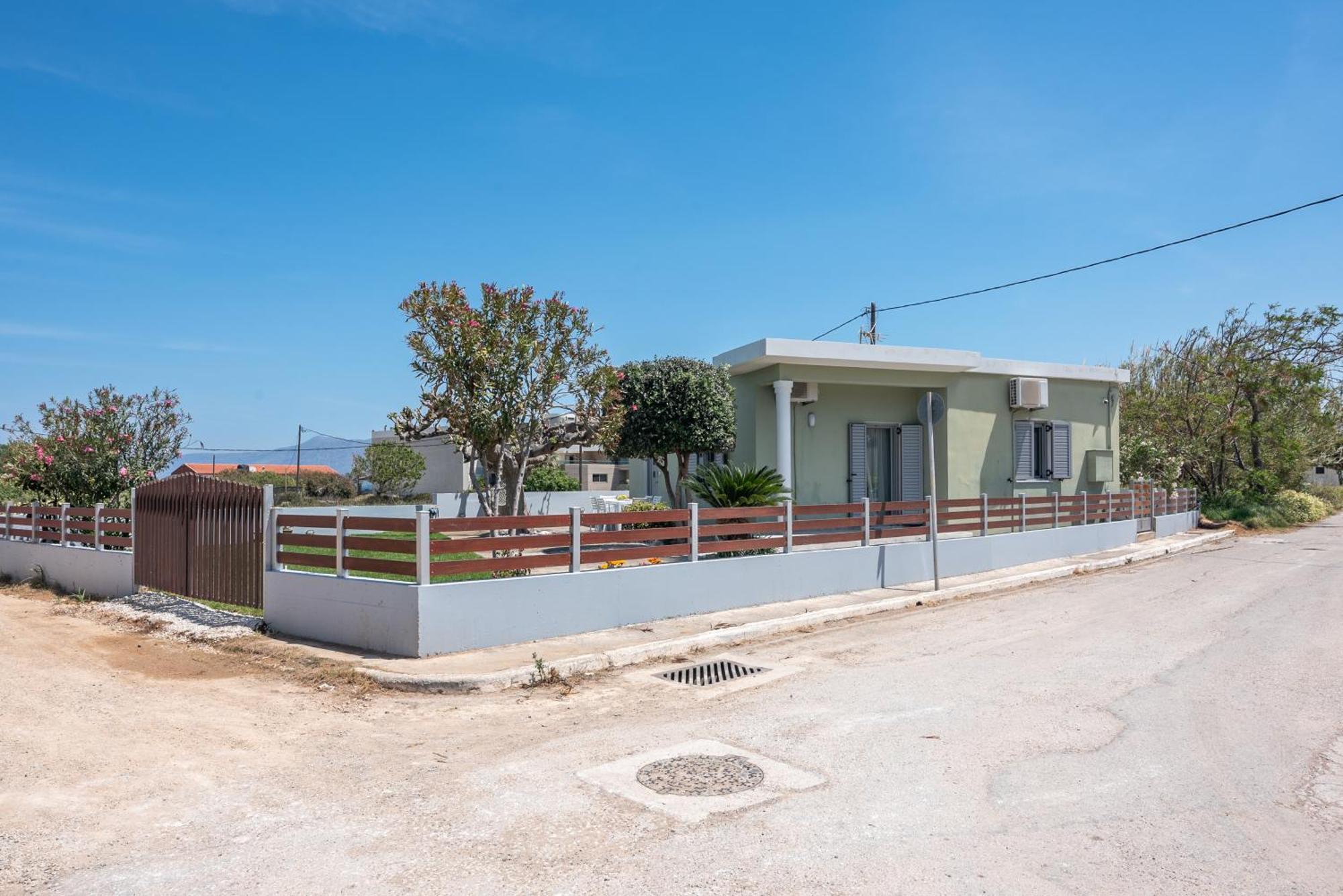 Villa Lahardi - Seaside House Kíssamos Esterno foto