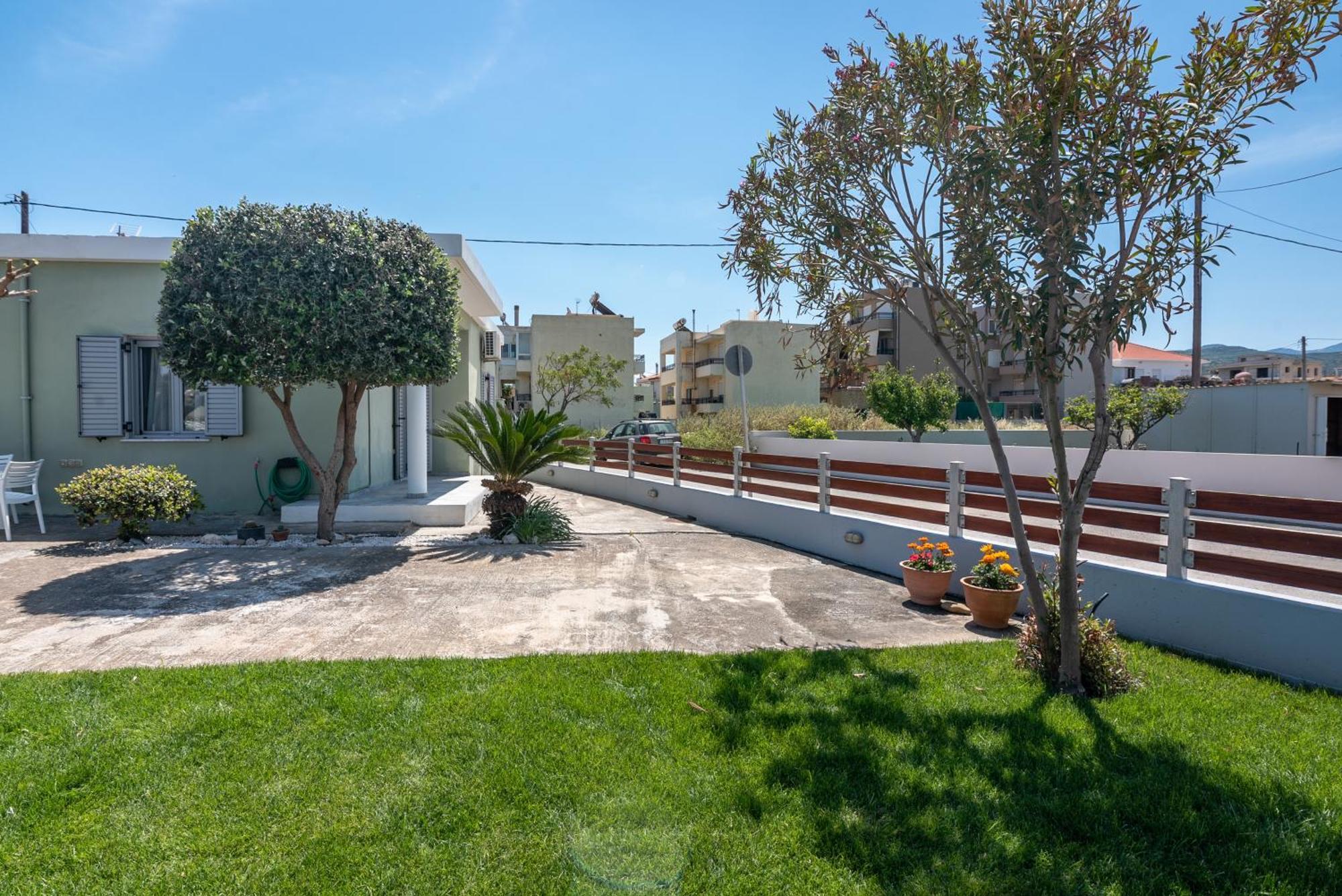 Villa Lahardi - Seaside House Kíssamos Esterno foto