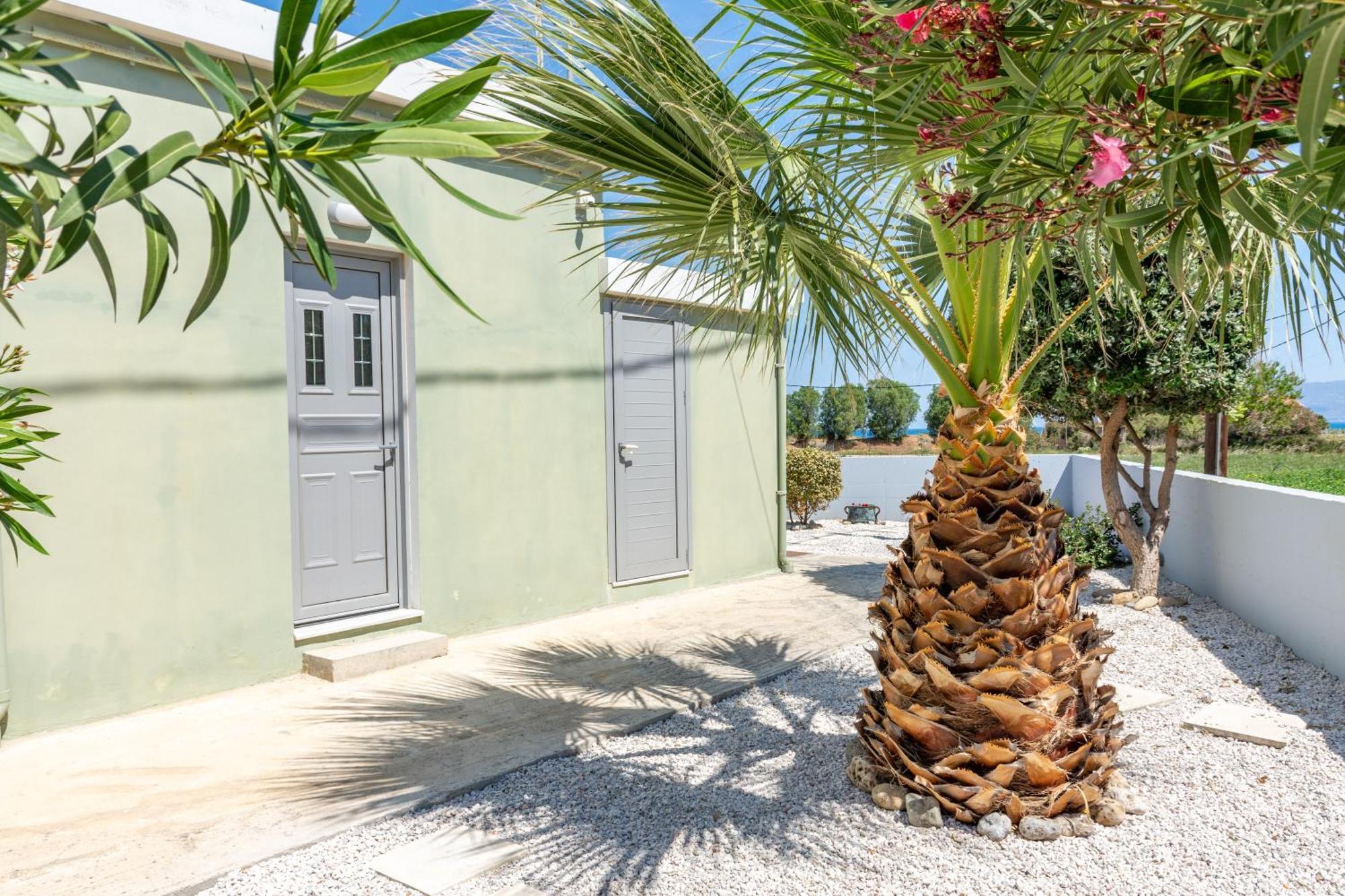 Villa Lahardi - Seaside House Kíssamos Esterno foto